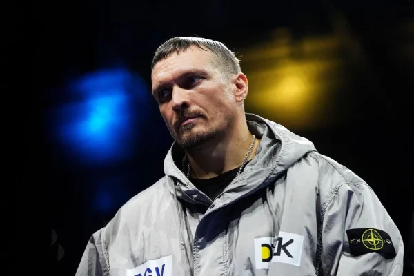 Після гучного рішення Усик зник із престижного рейтингу: що сталося